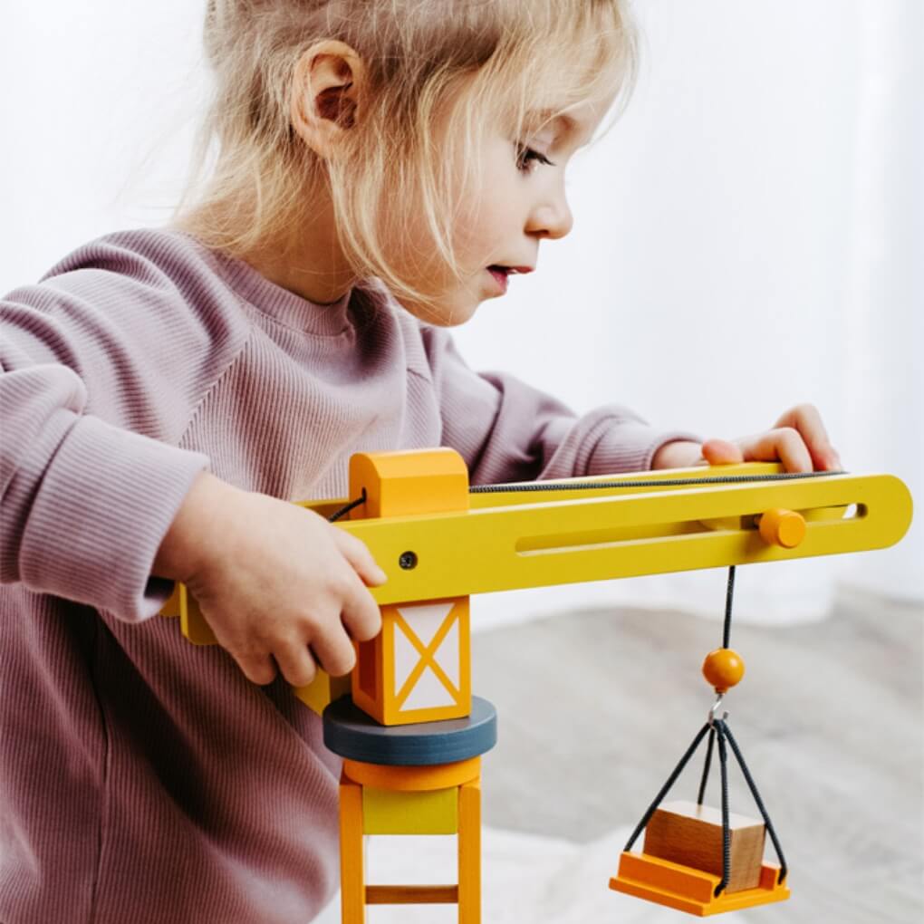 Small Foot Baukran mit Baustellenzubehör (13 Teile) - Heldenspielzeug