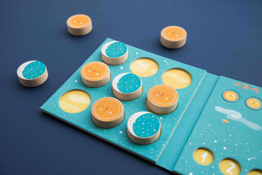 Londji Sun and Moon Tic Tac Toe Holz