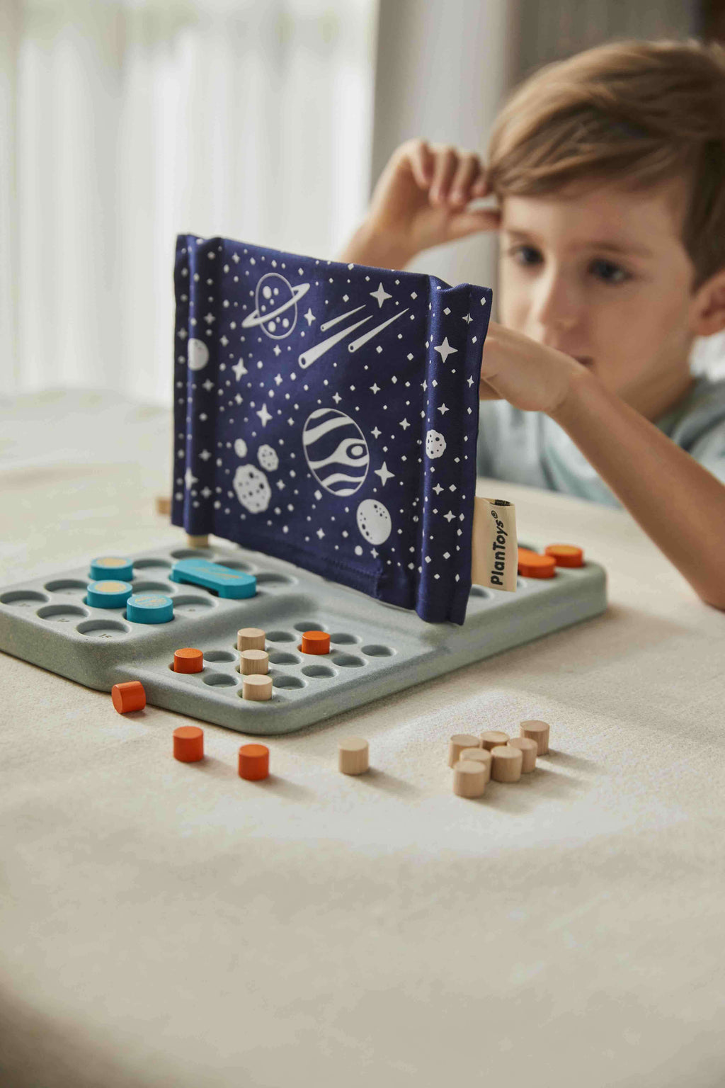 PlanToys Planetenraten Spiel - Heldenspielzeug