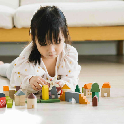 PlanToys Spielklötze Holzbausteine Dorf