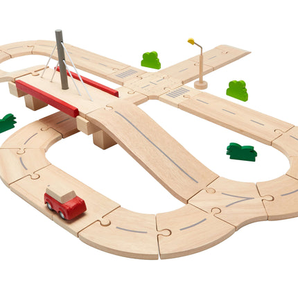 PlanToys Spielzeug Straße aus Holz (34 Teile)