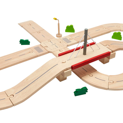 PlanToys Spielzeug Straße aus Holz (34 Teile)