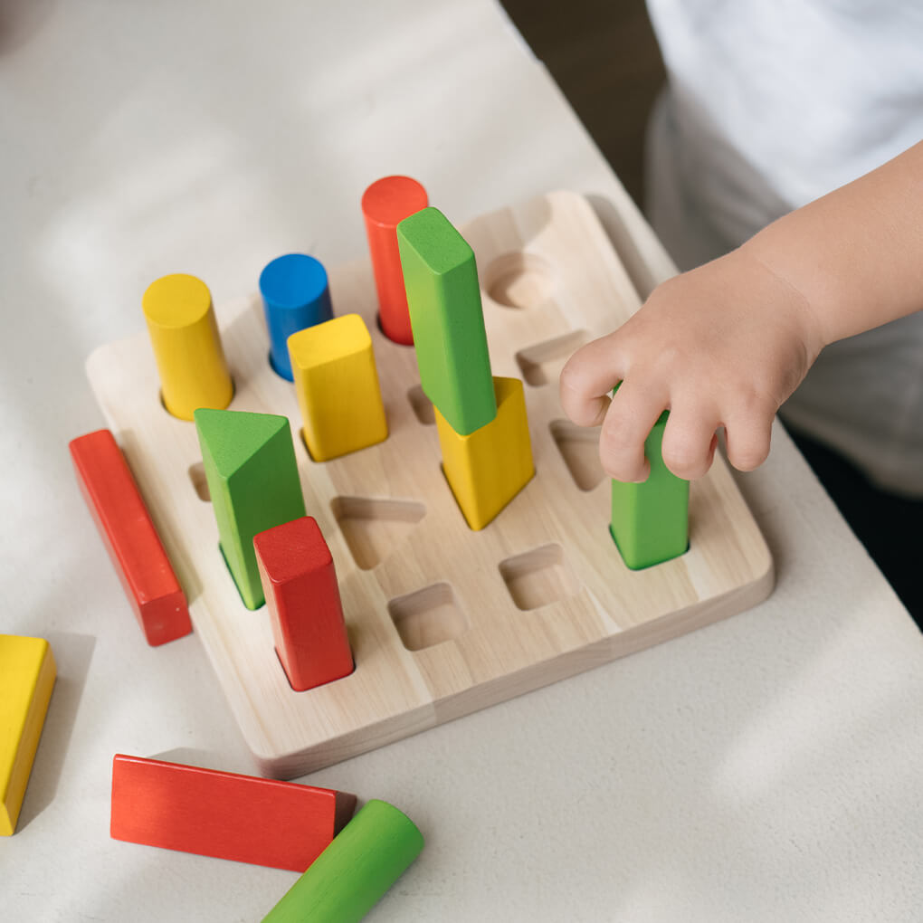 PlanToys Lernspiel Geometrie Stifte - Heldenspielzeug