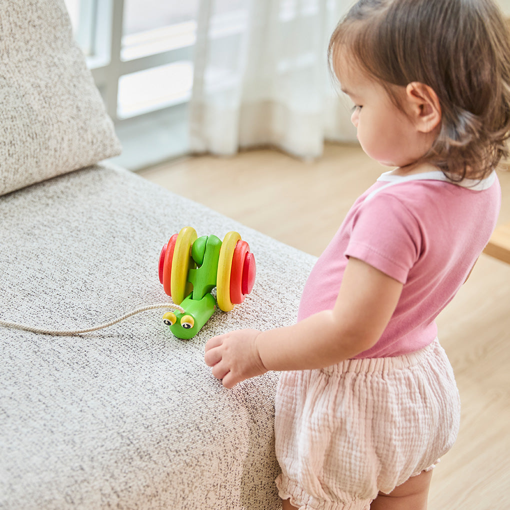 PlanToys Nachziehtier Schnecke - Heldenspielzeug