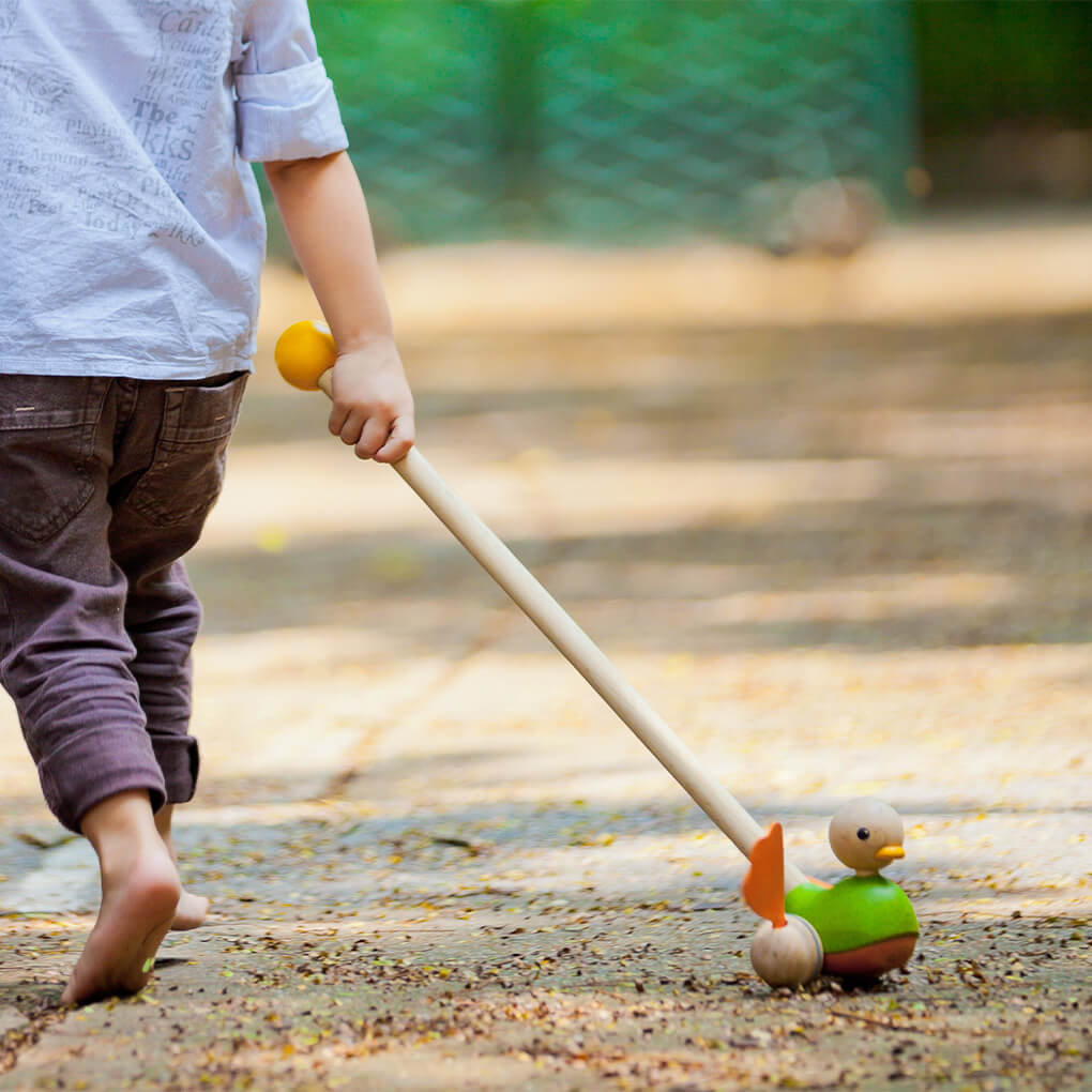 PlanToys Schiebetier Schiebeente - Heldenspielzeug