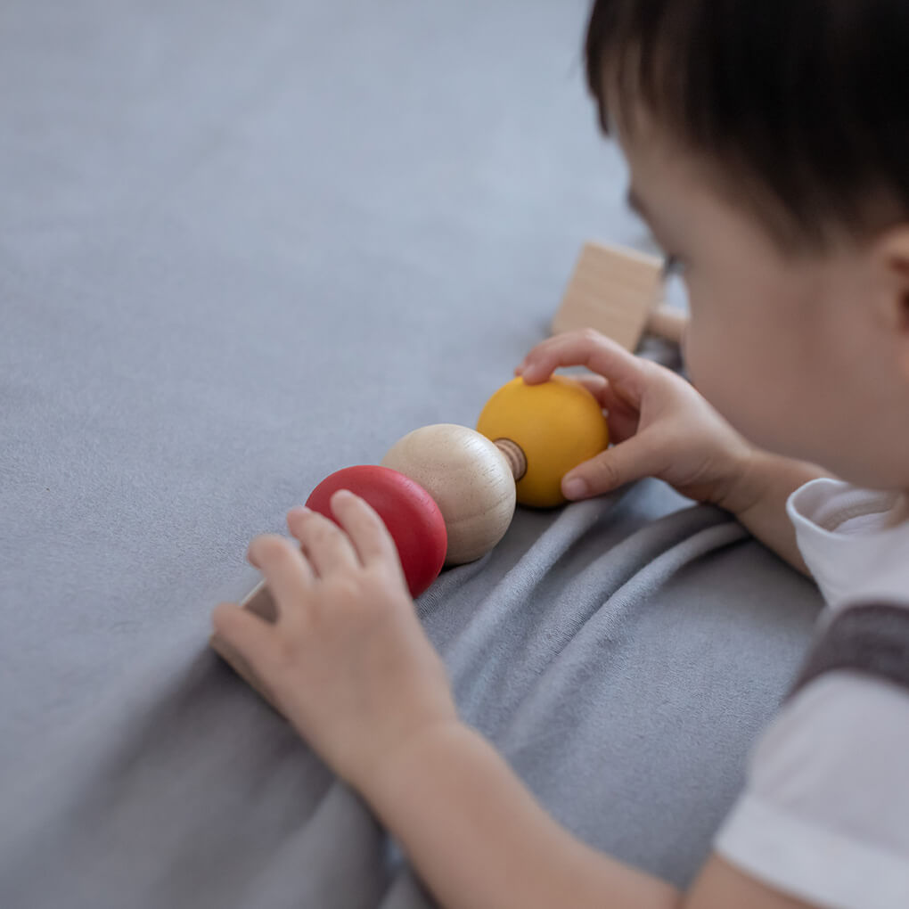PlanToys Schrauben und Muttern - Heldenspielzeug