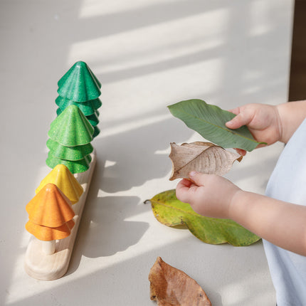 PlanToys Sortieren und Zählen Steckspiel Bäume